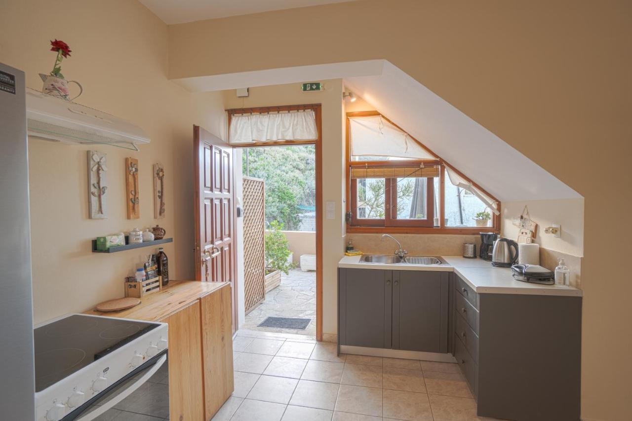 Avra Apartments Kalyves Extérieur photo